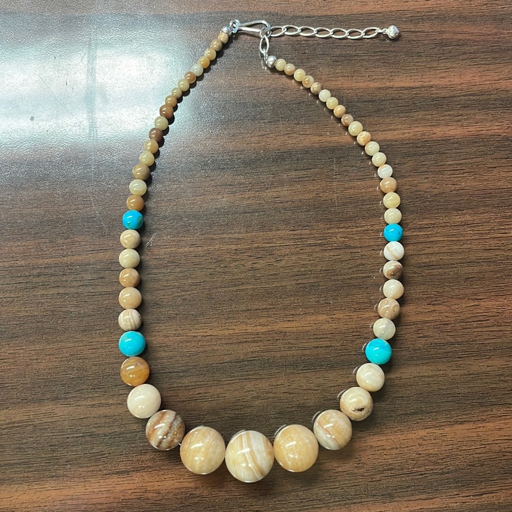 Tan and turquoise beaded necklace